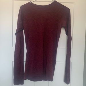 Lululemon Swiftly Tech tee